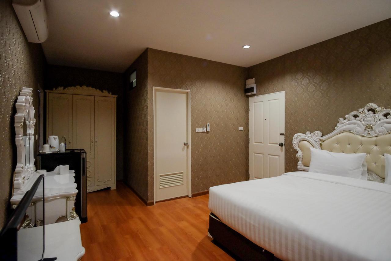 The O-Zone Airport Inn Bangkok Exterior photo